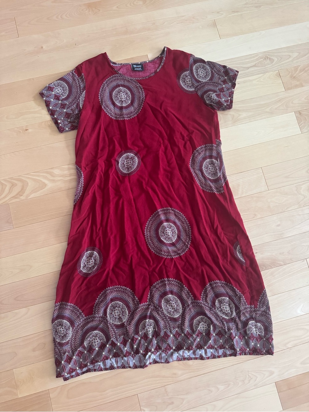 Women's Red Printed Short Sleeve Midi Dress (XL/XXL)